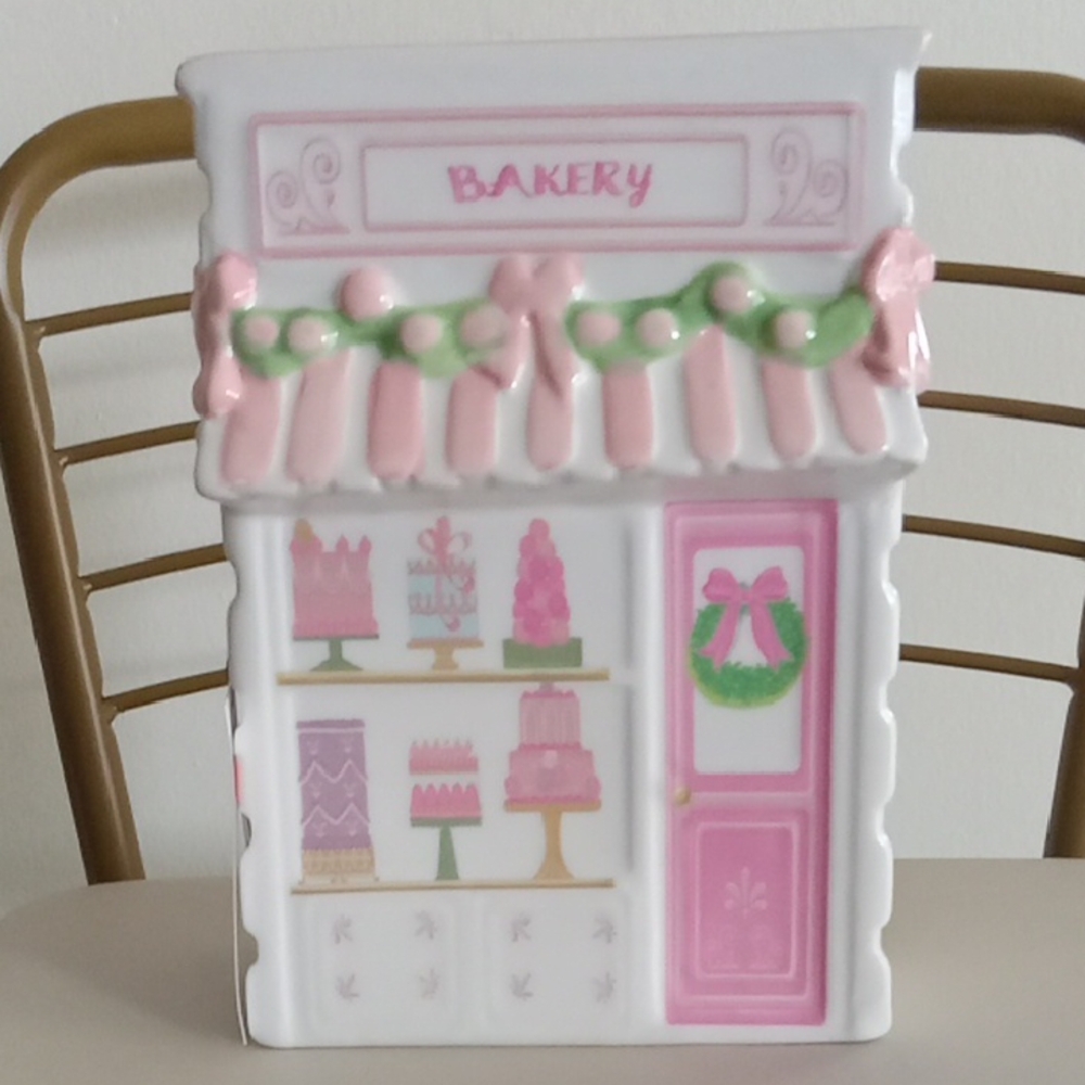 Viral Charming Pink Bow Bakery